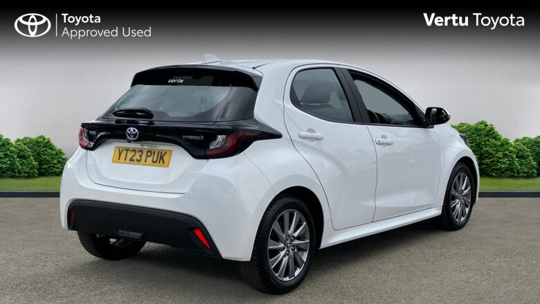 Toyota Yaris 1.5 Hybrid Icon 5dr CVT Hybrid Hatchback